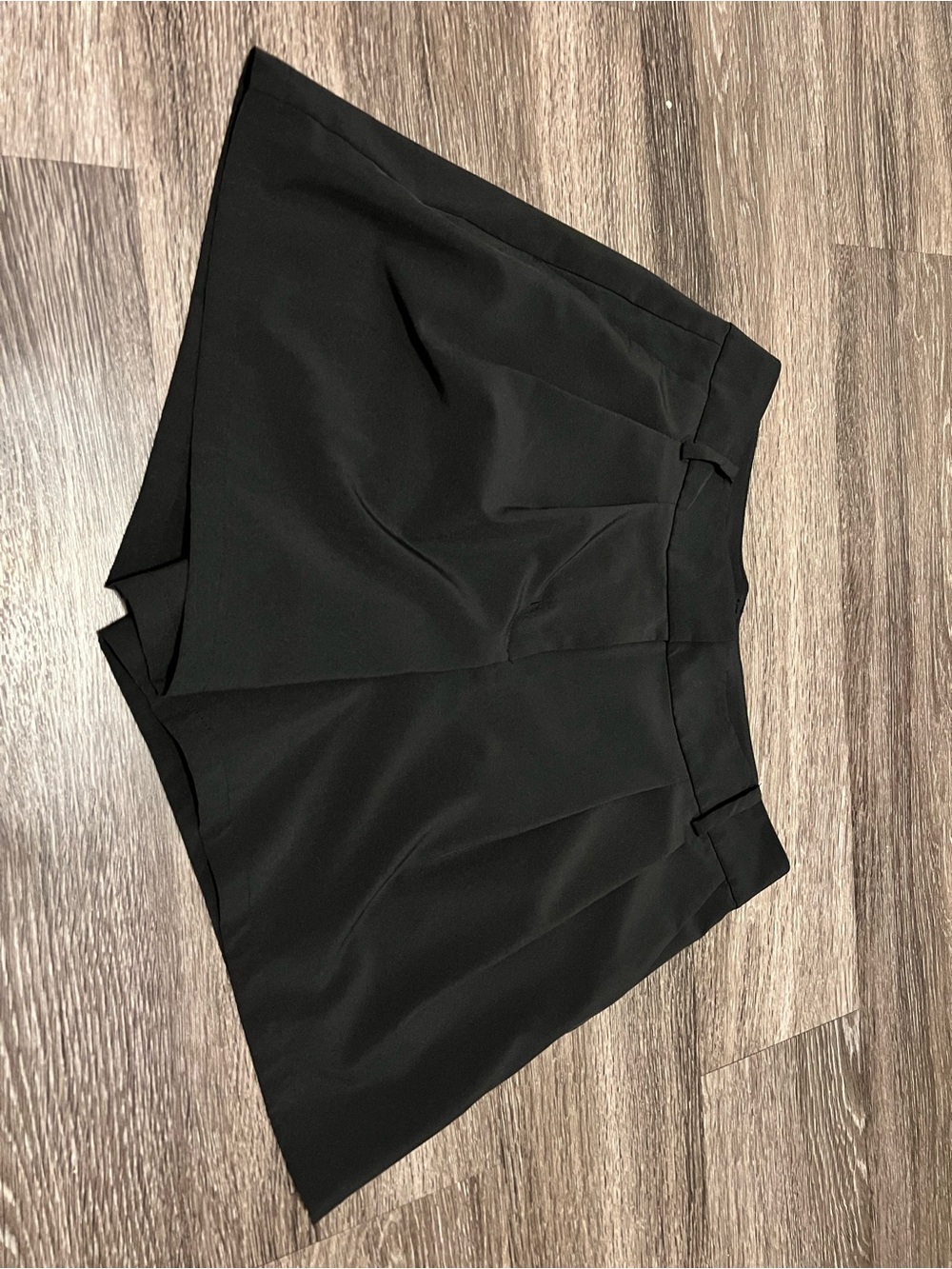 CALIA by Carrie Underwood Black High-Waist Tailored Shorts